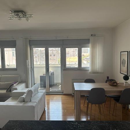 Luxury Aparment Blossom Mostar Exterior foto
